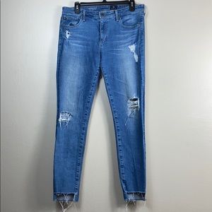 AG the middi ankle mid rise size 31R medium wash